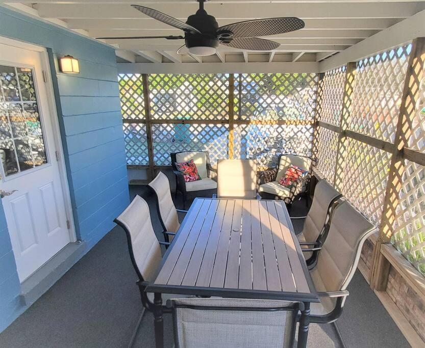 Bali Bungalow - Downtown Cocoa Beach Exteriör bild