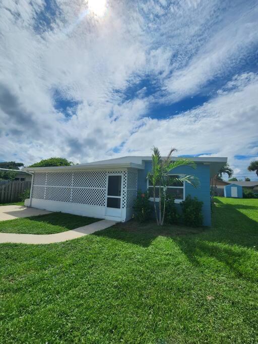 Bali Bungalow - Downtown Cocoa Beach Exteriör bild